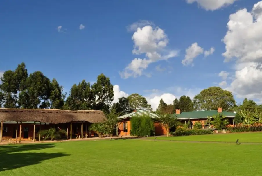 Tloma Lodge