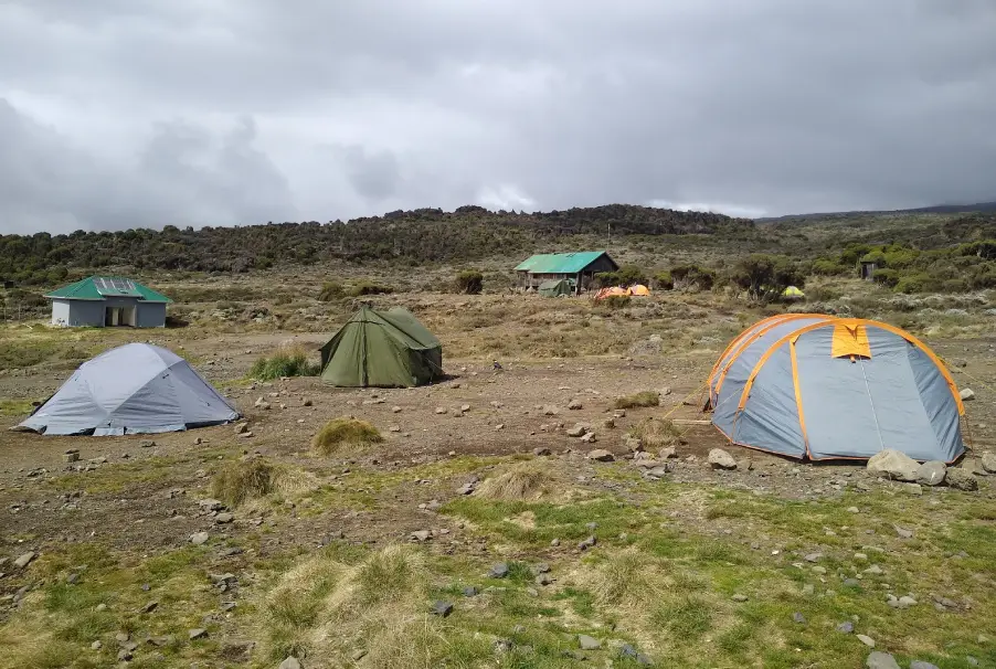 Shira Cave Camp