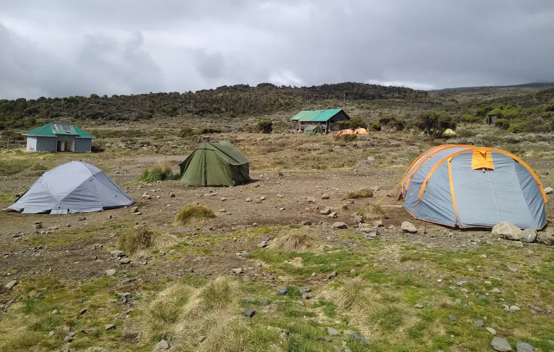 Shira Cave Camp