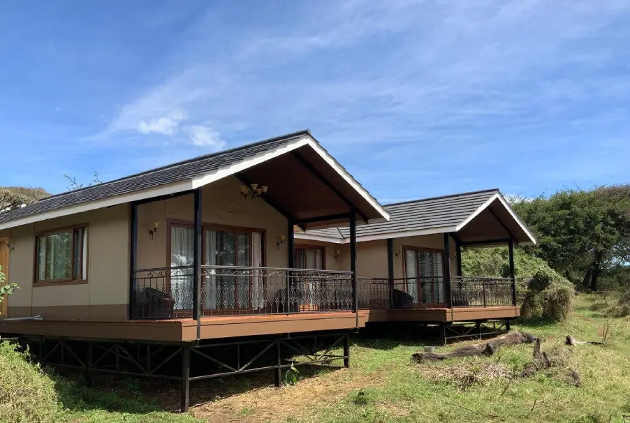 Ngorongoro Lion’s Paw Camp